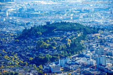 鸟瞰丽江古城 狮子山公园