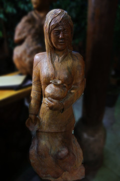 人物雕像