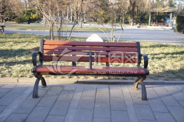 公园长条椅