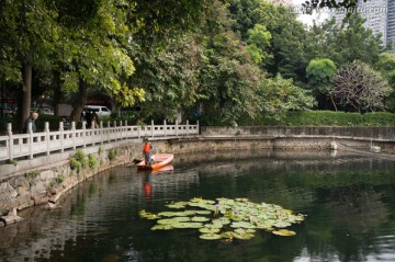 水乡清洁工