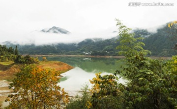 云雾 山川 水库