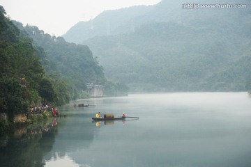 雾漫湖南郴州小东江