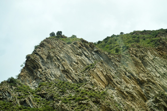 石山