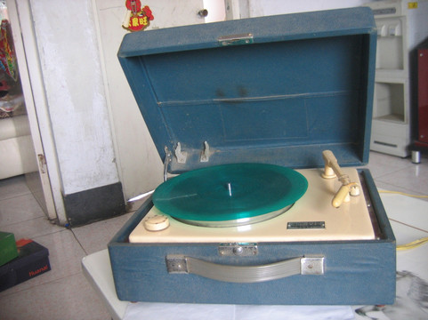 唱片机 老机器