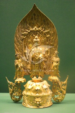 鎏金佛菩萨三尊铜像