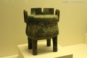 饕餮纹方鼎