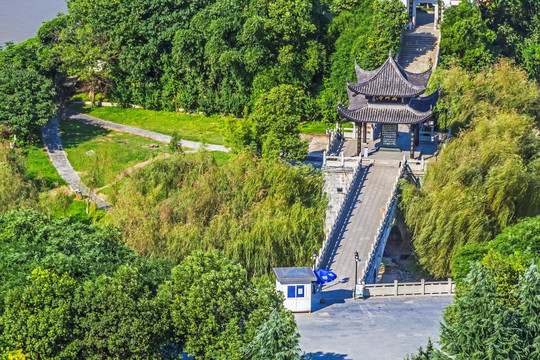 禹碑亭 石鼓公园