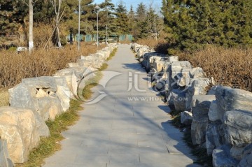 石头小路