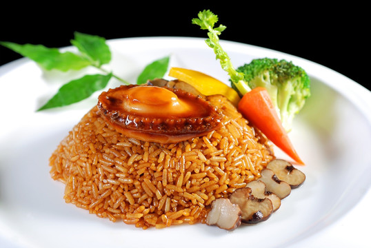 黑松露鲍鱼捞饭