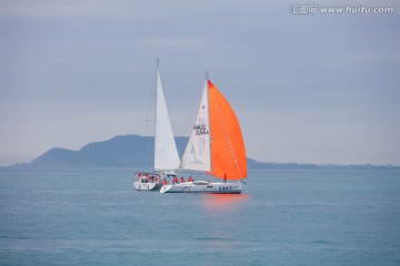 海南三亚湾帆船