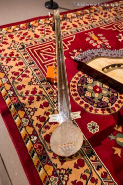 新疆少数民族乐器