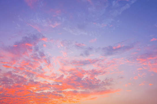晚霞 天空
