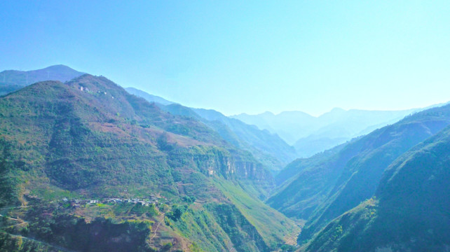 高山山谷