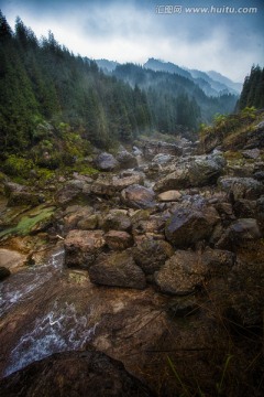 峨眉山雅安高庙黑山村