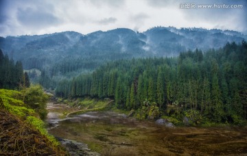峨眉山雅安高庙黑山村