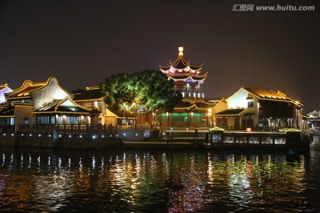 七里山塘夜景