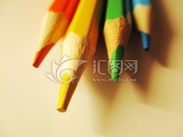 彩色铅笔 橙黄绿蓝 绘图铅笔