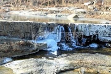 河流 河水 溪水