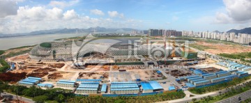 建设中的深圳湾体育馆