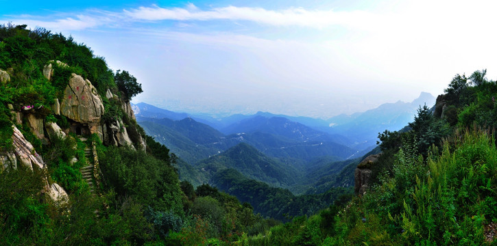 泰山全景