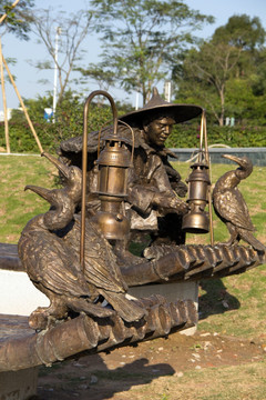 鸬鹚捕鱼 雕像广州琶洲水公园