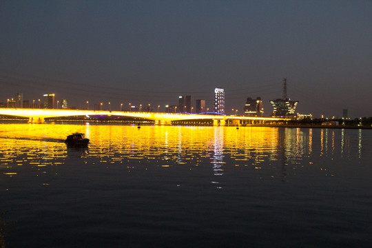 广州华南大桥夜景