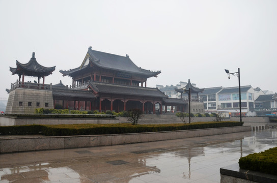 淮安漕运博物馆雨景