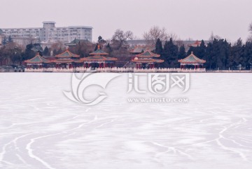 北海公园雪景