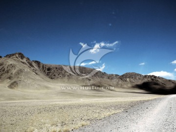 藏北高原的公路
