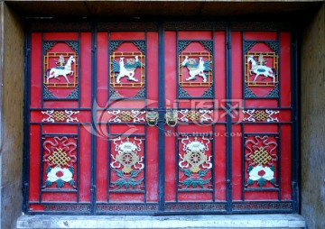 门 藏族风格 大门 雕花门