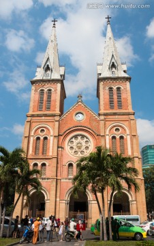 胡志明市 圣母大教堂 红教堂