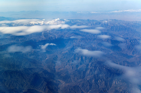 山岳航拍 太行山一带雪景