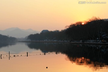 西湖日落