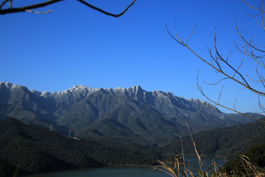 雪山 山峰 高山 风景