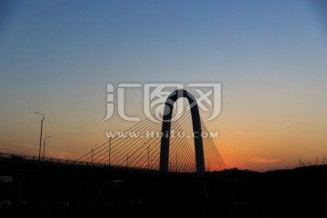 暮色 针鱼岭大桥