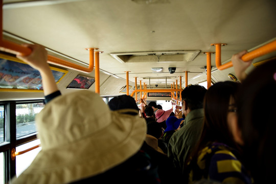 拉萨公交车
