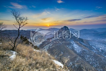 山区冬晨