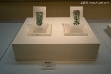三星堆遗址出土马车铜牌饰