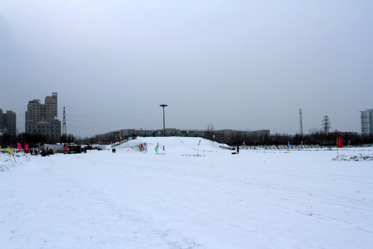 冬天 雪地 冰面 游乐场 冬季