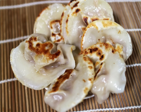 煎饺 饺子