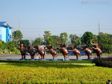 泰国皇家珠宝中心大象雕塑