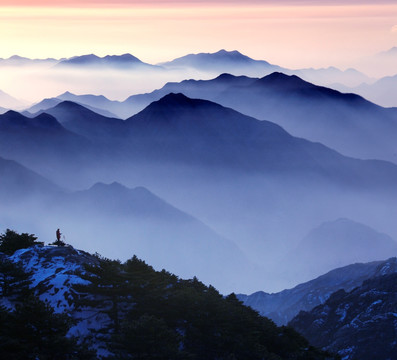 山峦