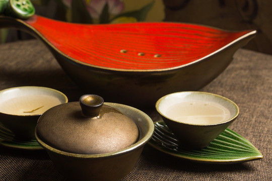精美陶瓷茶具