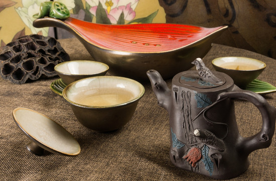 精美陶瓷茶具