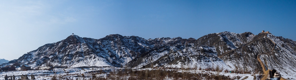 嘉峪关悬臂长城全景