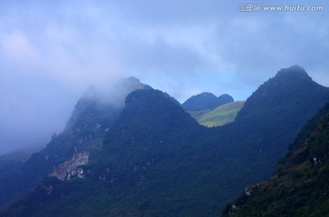 清晨 晨雾