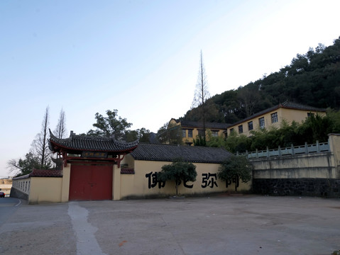 兰溪横山禅寺横山殿全景