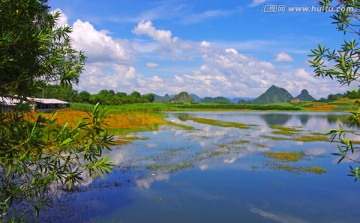 碧水蓝天