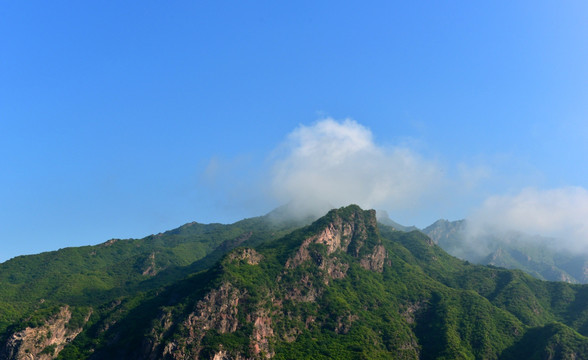 山峰云海