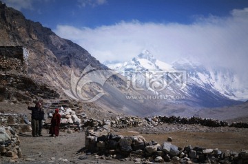 西藏绒布寺